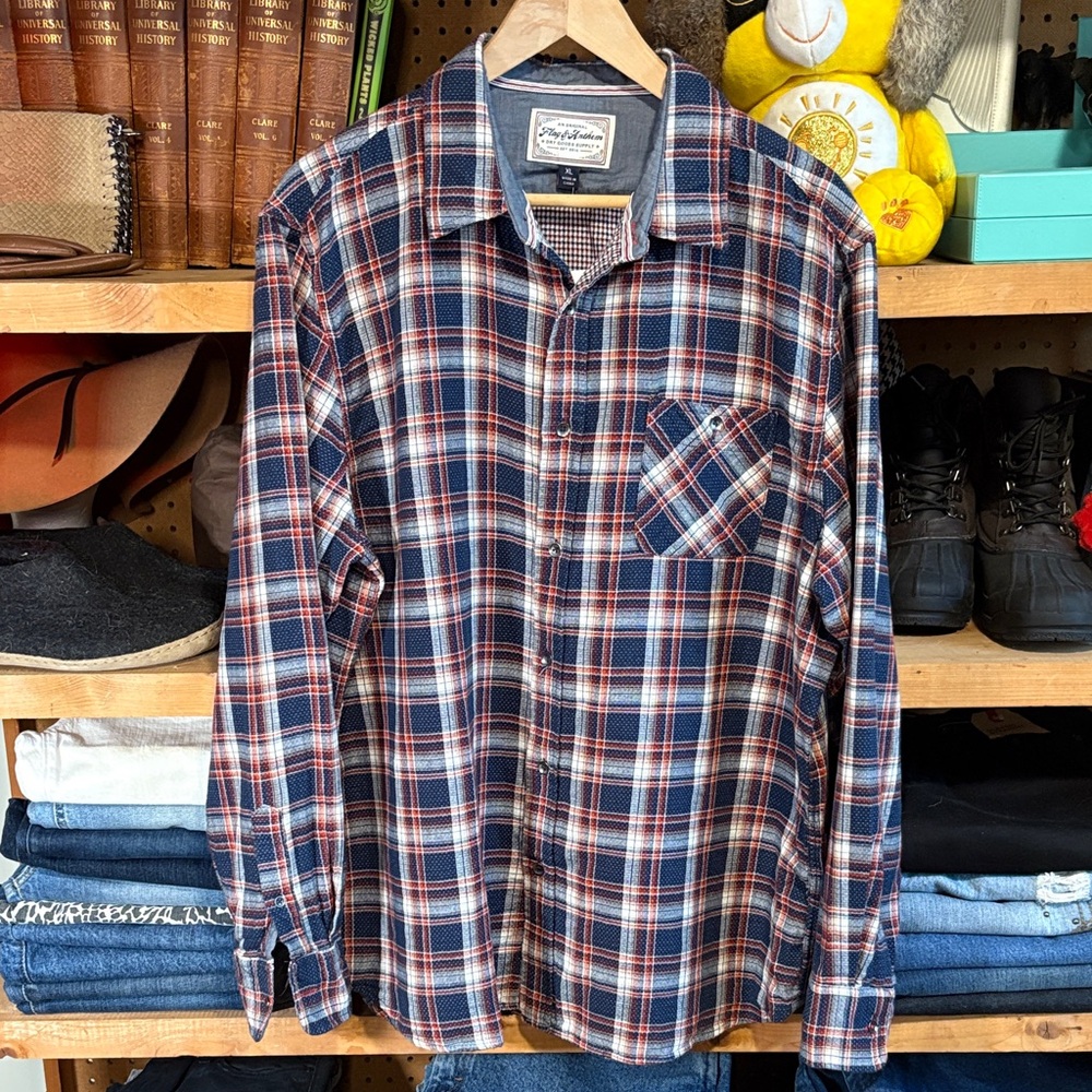 NWT Flag & Anthem Plaid Button Down Shirt XL